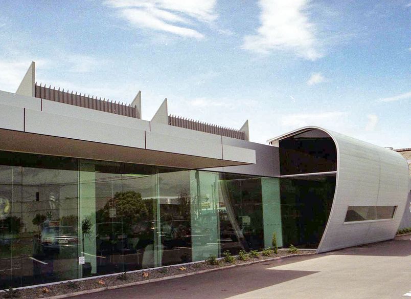 Rosebank Road, Avondale