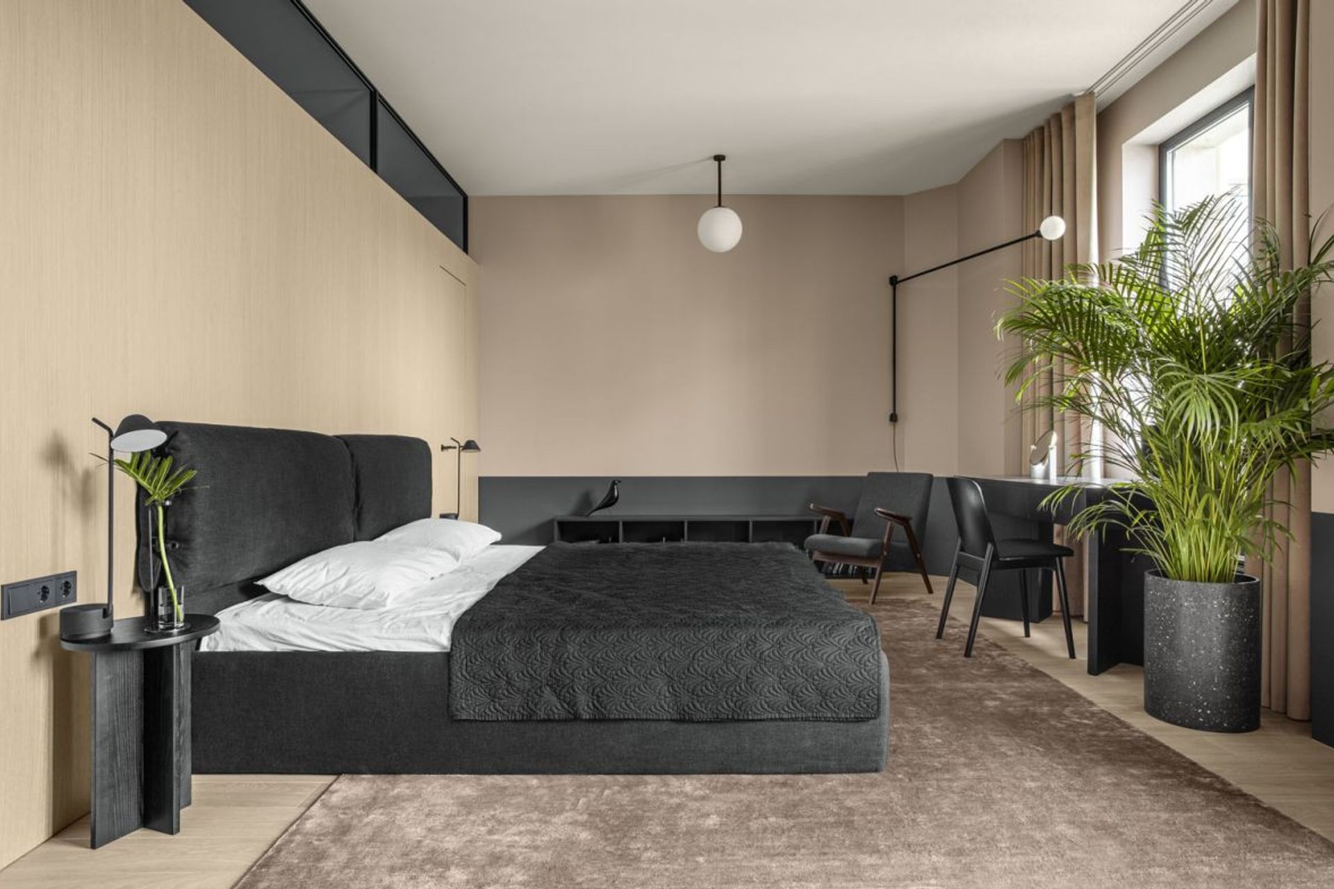 PERFECT BLEND OF FORM AND FUNCTION - FULL RENOVATION