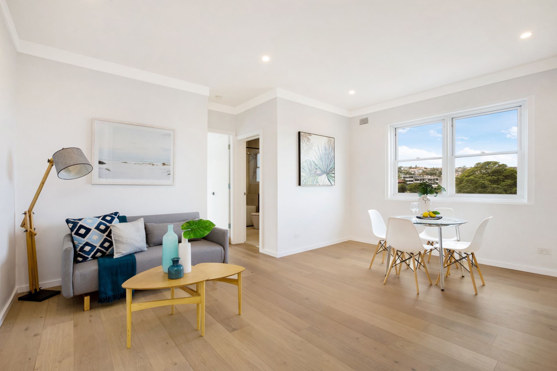 The Dover Apartment / Rose Bay