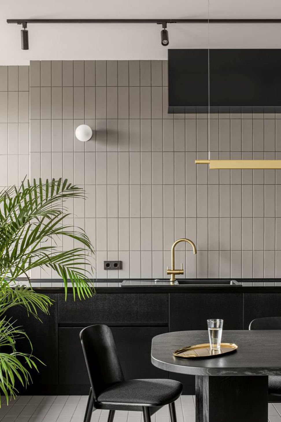 PERFECT BLEND OF FORM AND FUNCTION - FULL RENOVATION