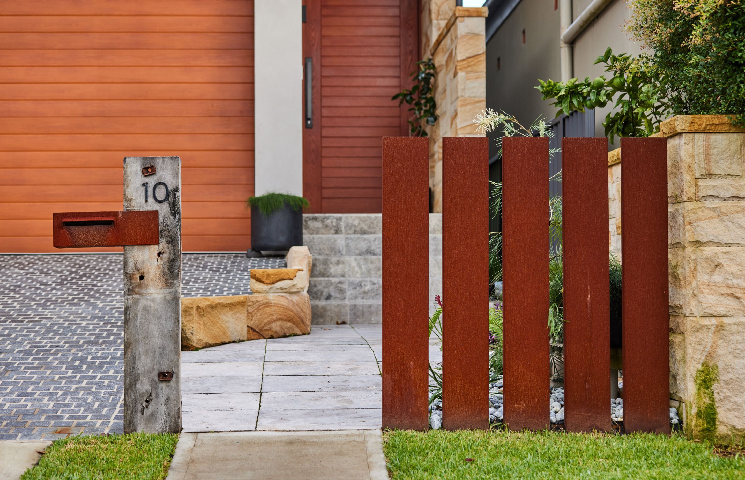 Paton Street, Kingsford