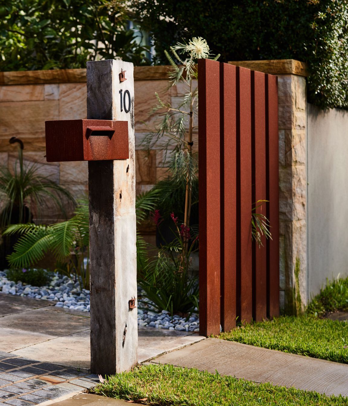 Paton Street, Kingsford