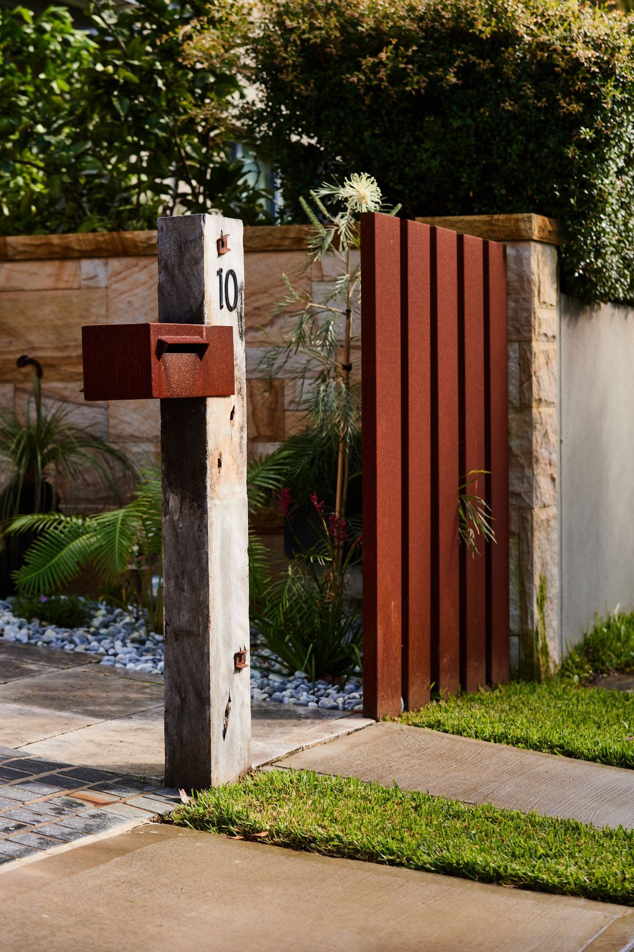 Paton Street, Kingsford