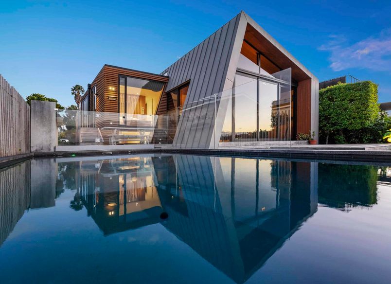 Winsomere Crescent, Westmere