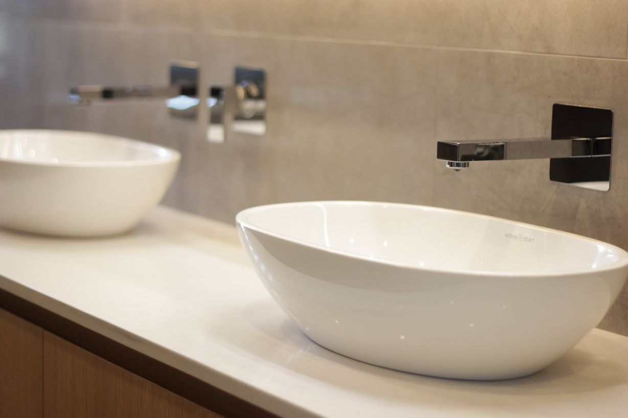 i-renovatebathroomrenovations13.jpeg
