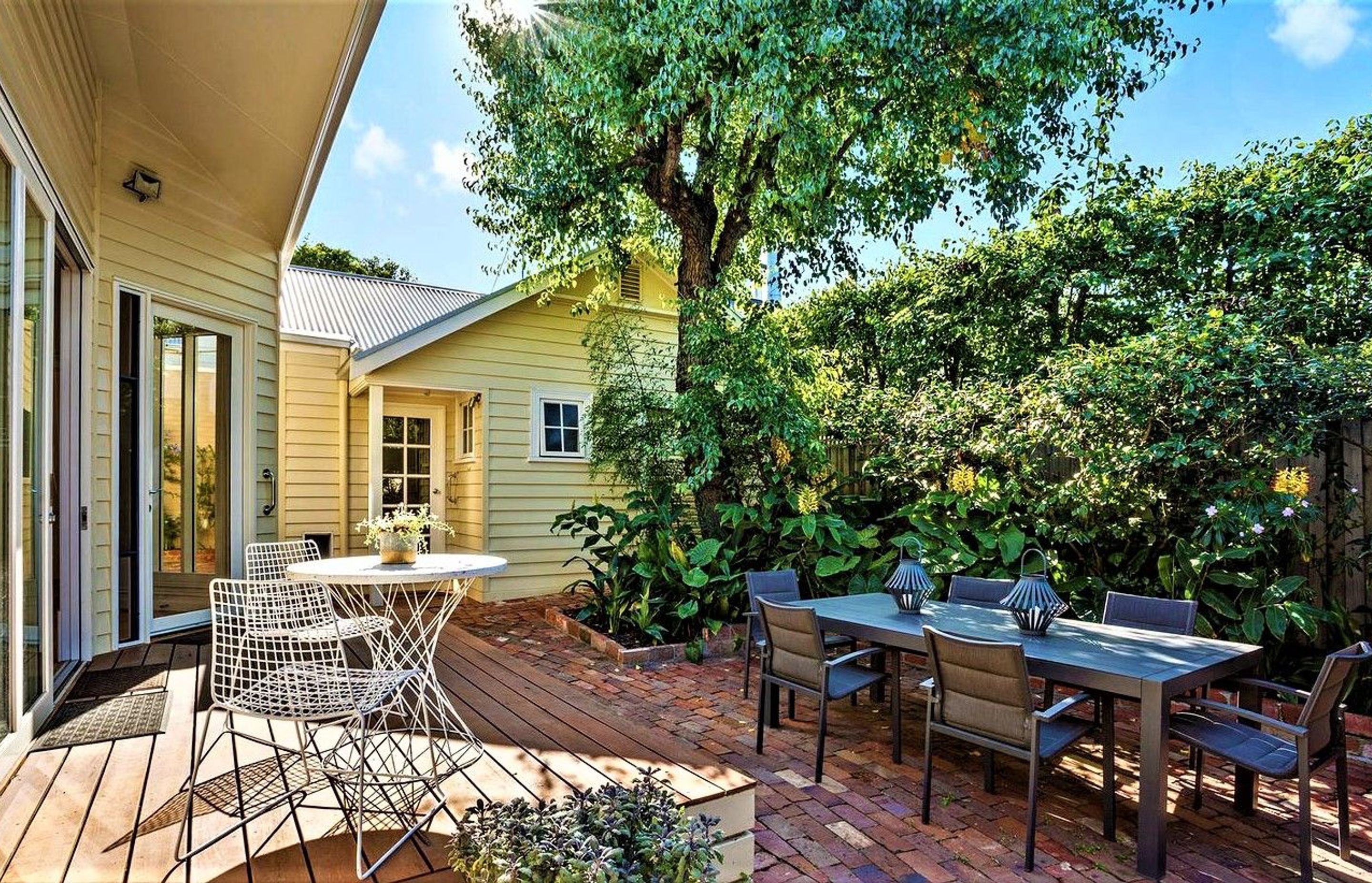^^ Newtown Residence