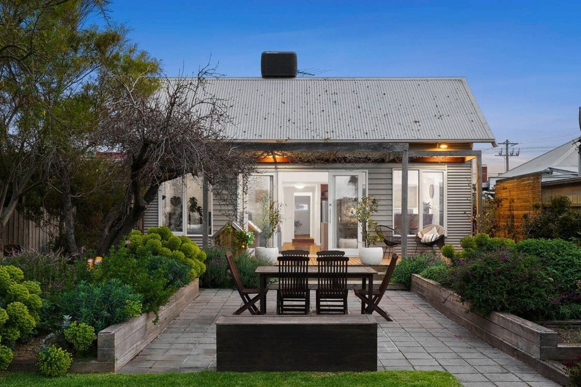 ^^ Geelong West Residence 1