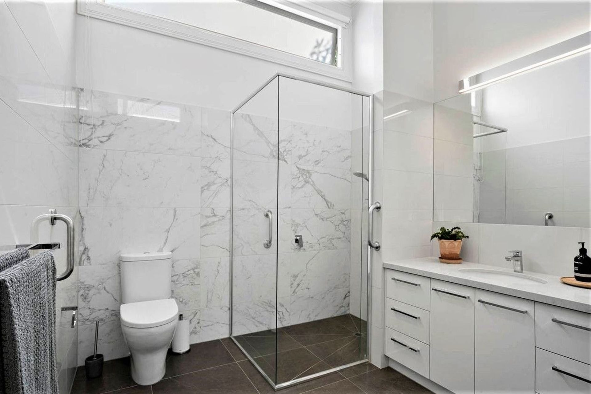 ^^ Newtown Residence