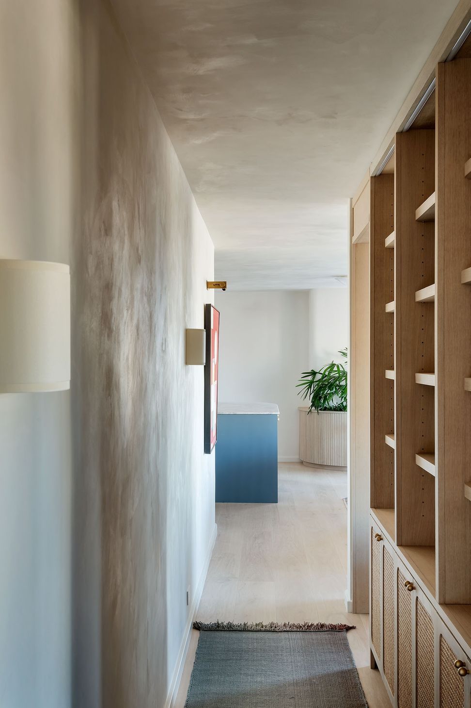 imgi1267c4c0787ff19959880fbbeb9Modernist.jpg