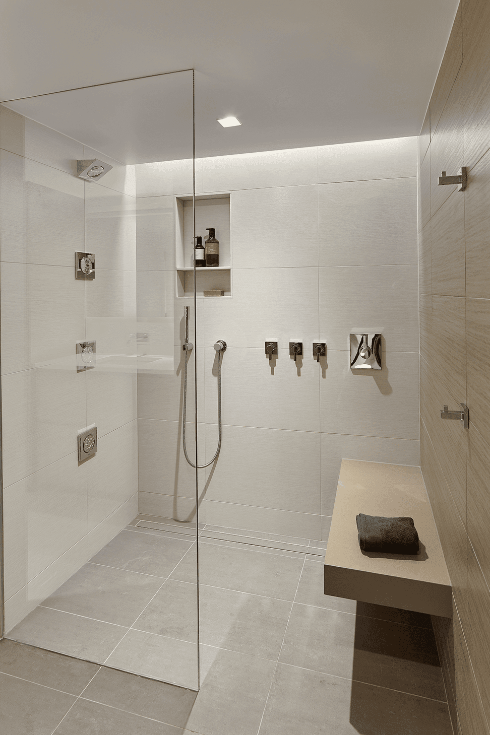 kYd-Fitler-Square-House-14.png
