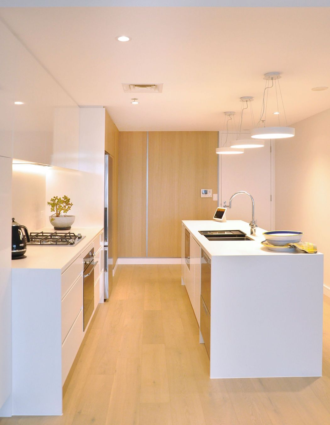 kitchen-DSC1430-Edit.jpg
