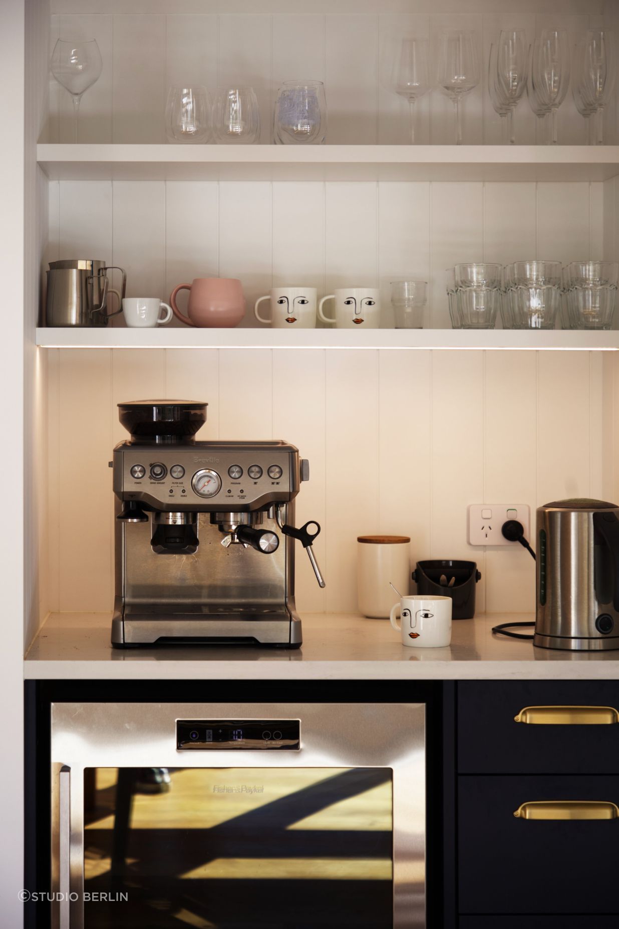 kitchen-coffeemaker.jpeg
