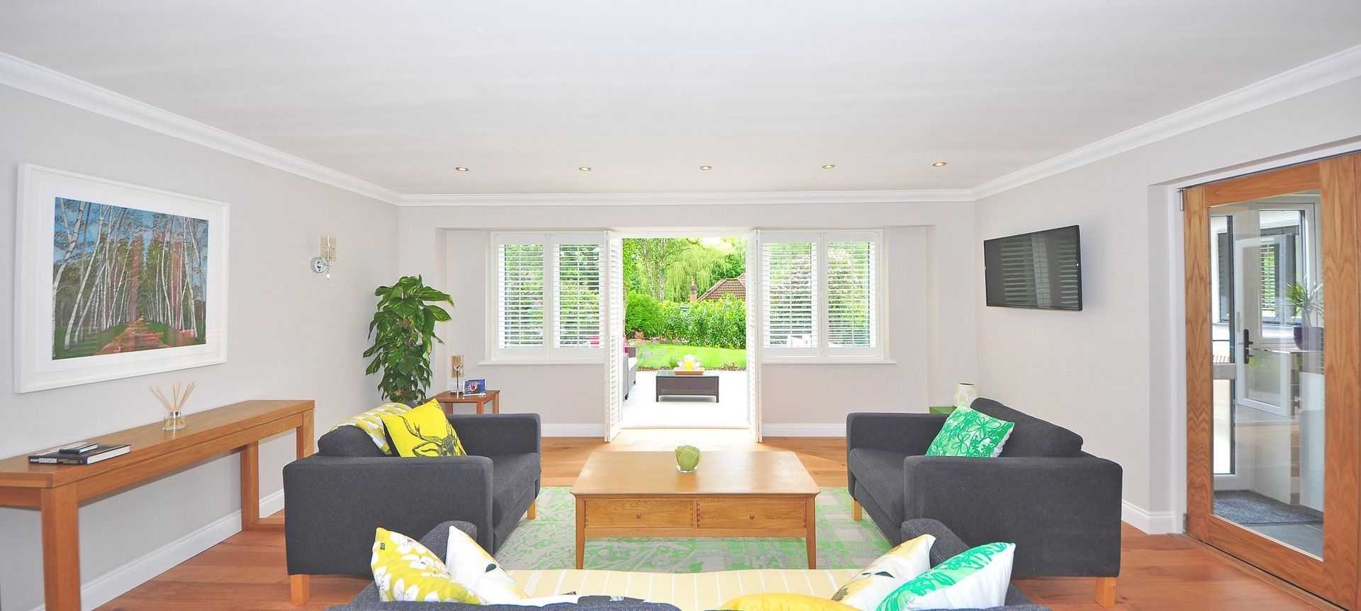 Living Renovations banner