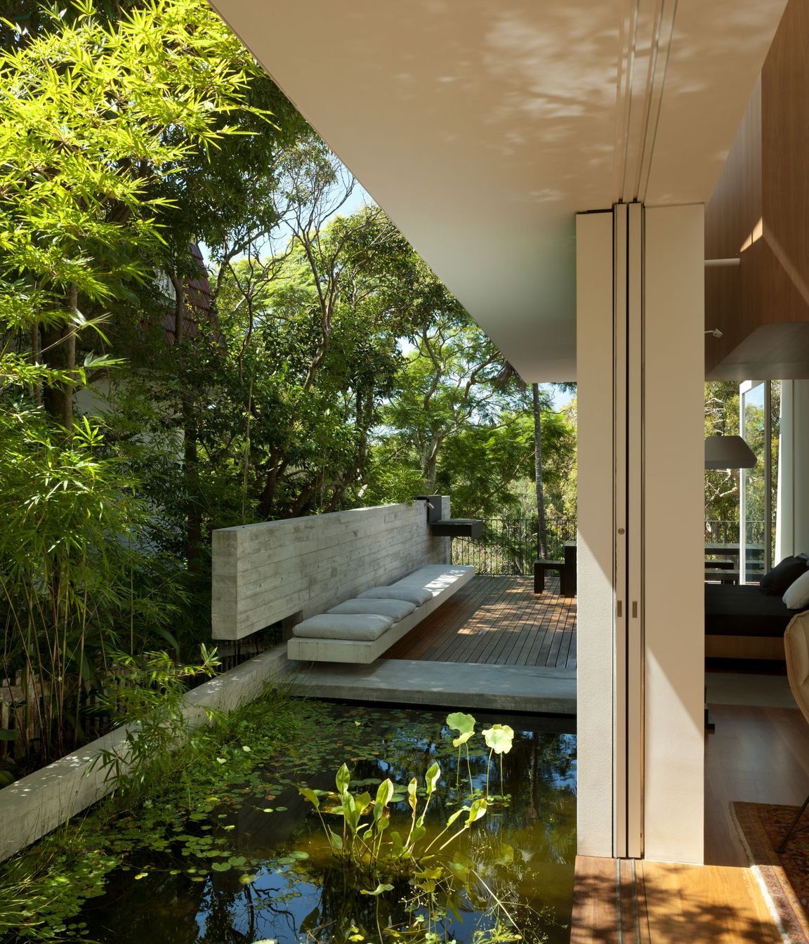 Skirt + Rock House