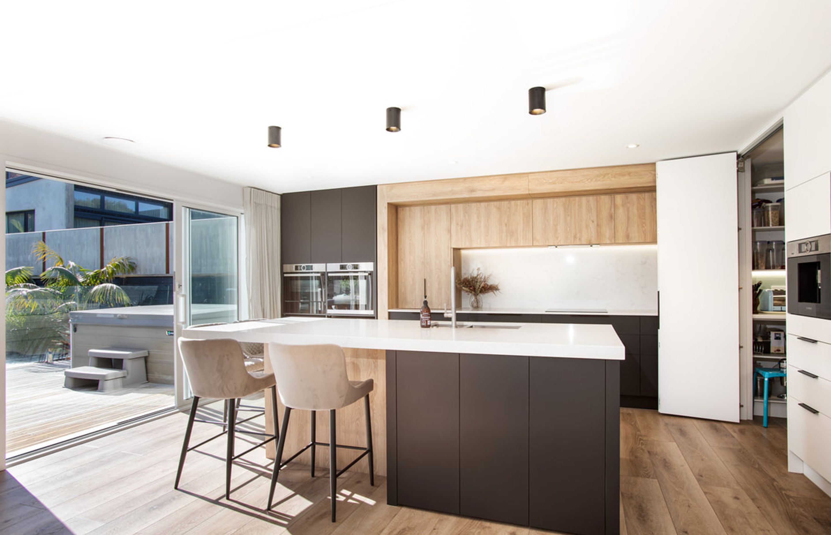 Complete Refurbishment Provides Perfect Indoor, Outdoor Flow!