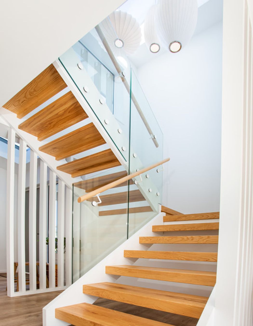 Complete Refurbishment Provides Perfect Indoor, Outdoor Flow!