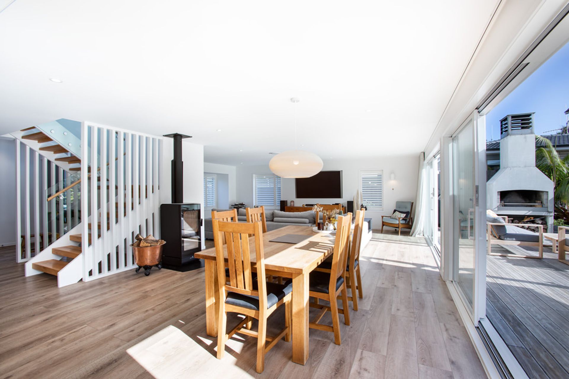 Complete Refurbishment Provides Perfect Indoor, Outdoor Flow!