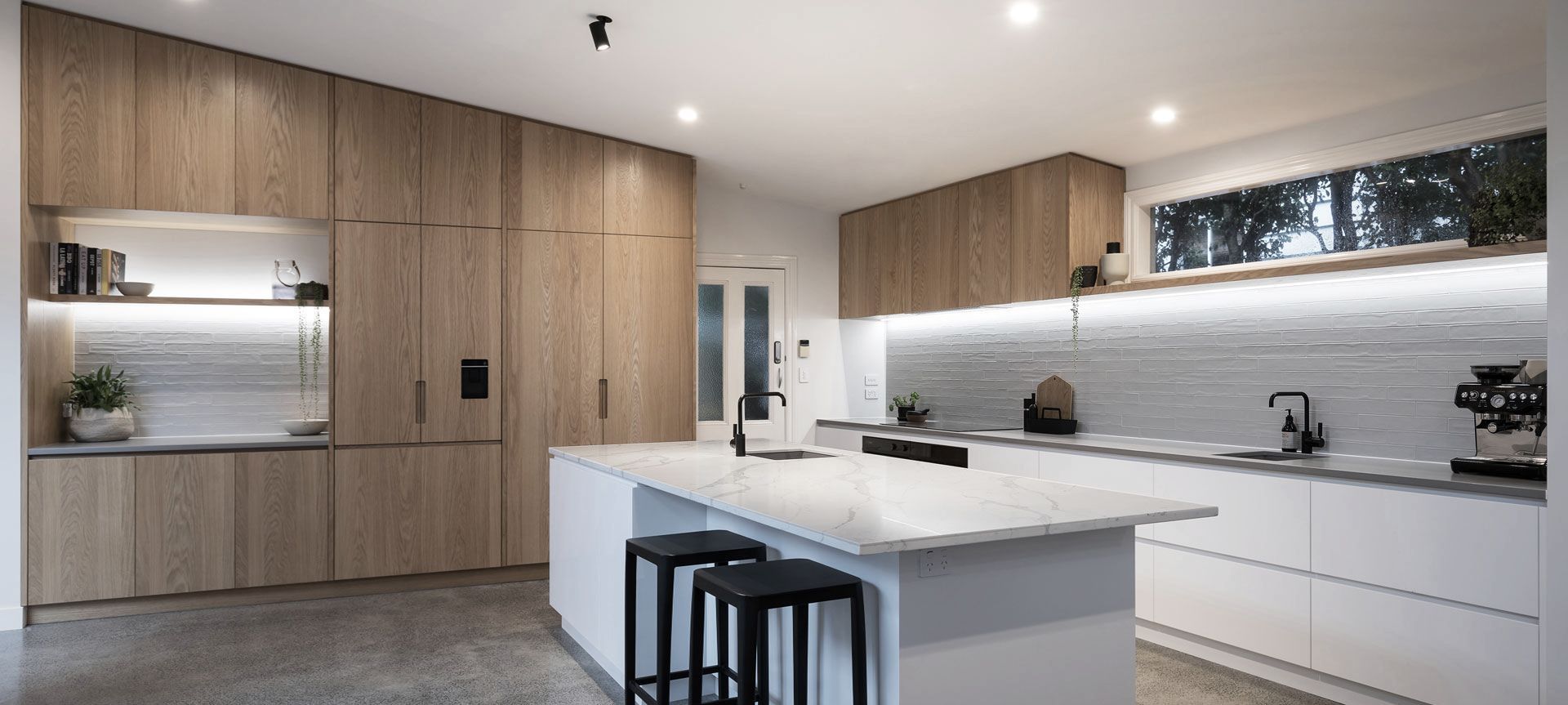 Devonport kitchen banner