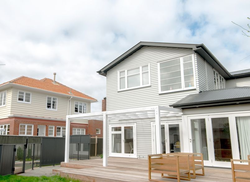 Toon Crescent, Epuni