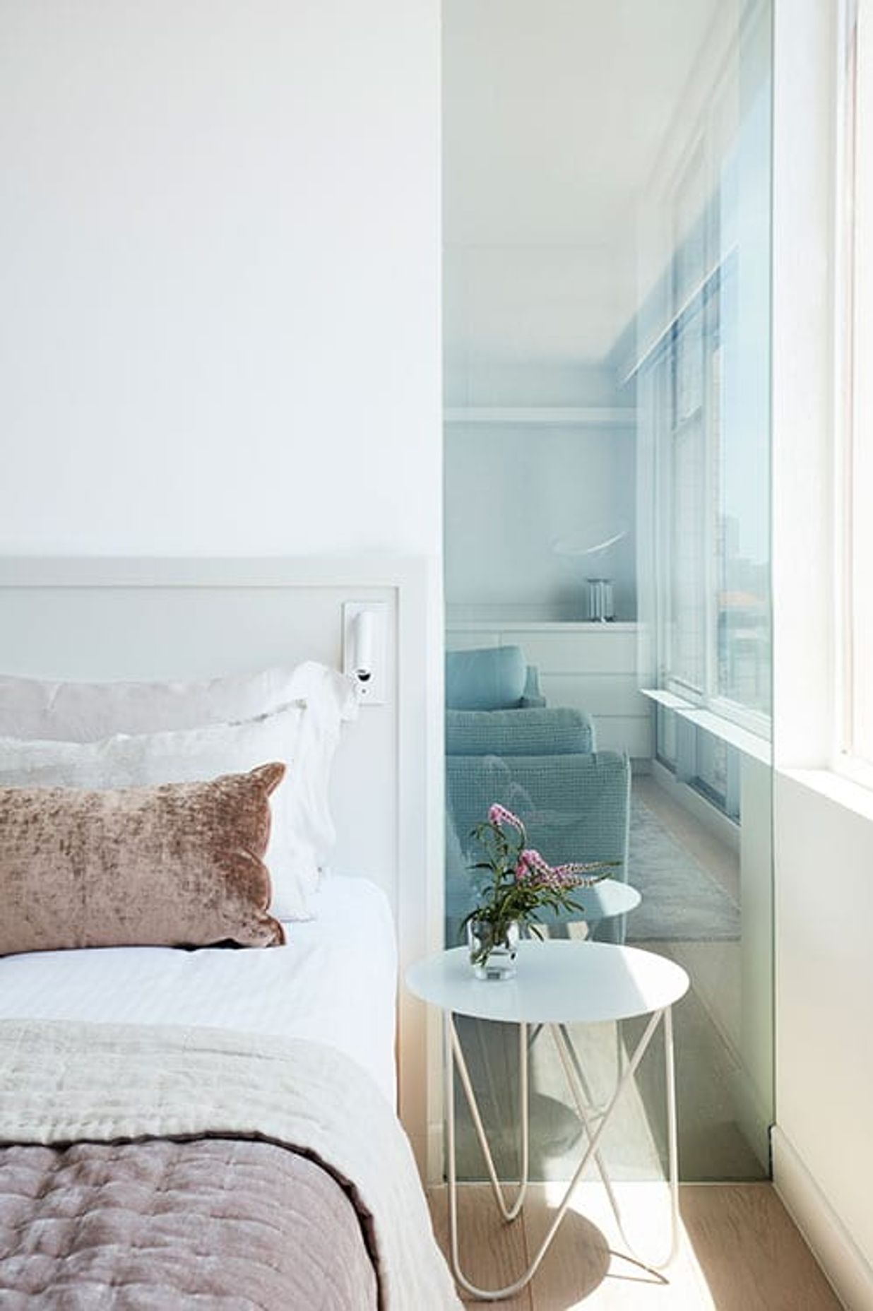 Elizabeth Bay Apartment