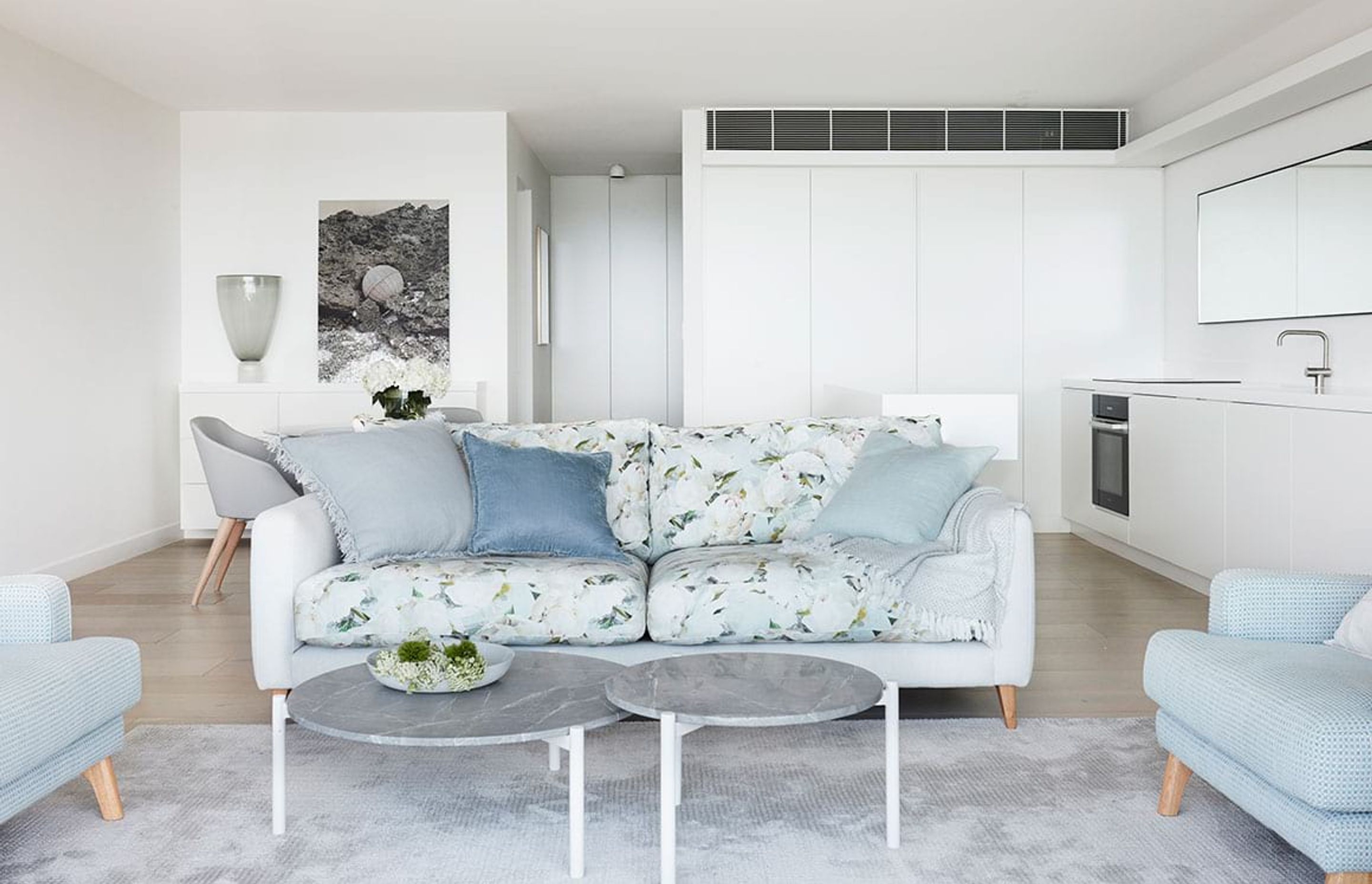 Elizabeth Bay Apartment