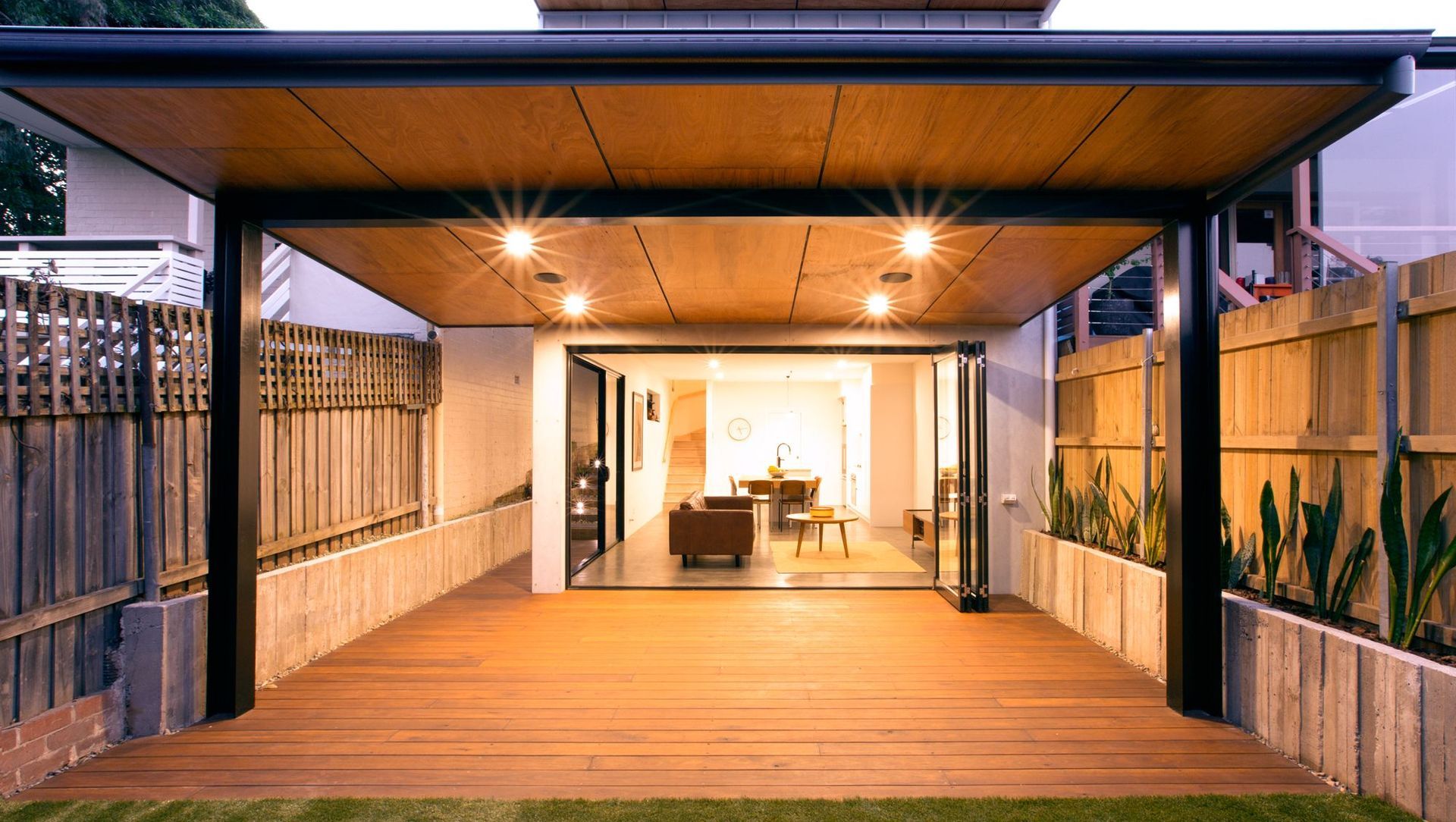 STANMORE HOUSE banner