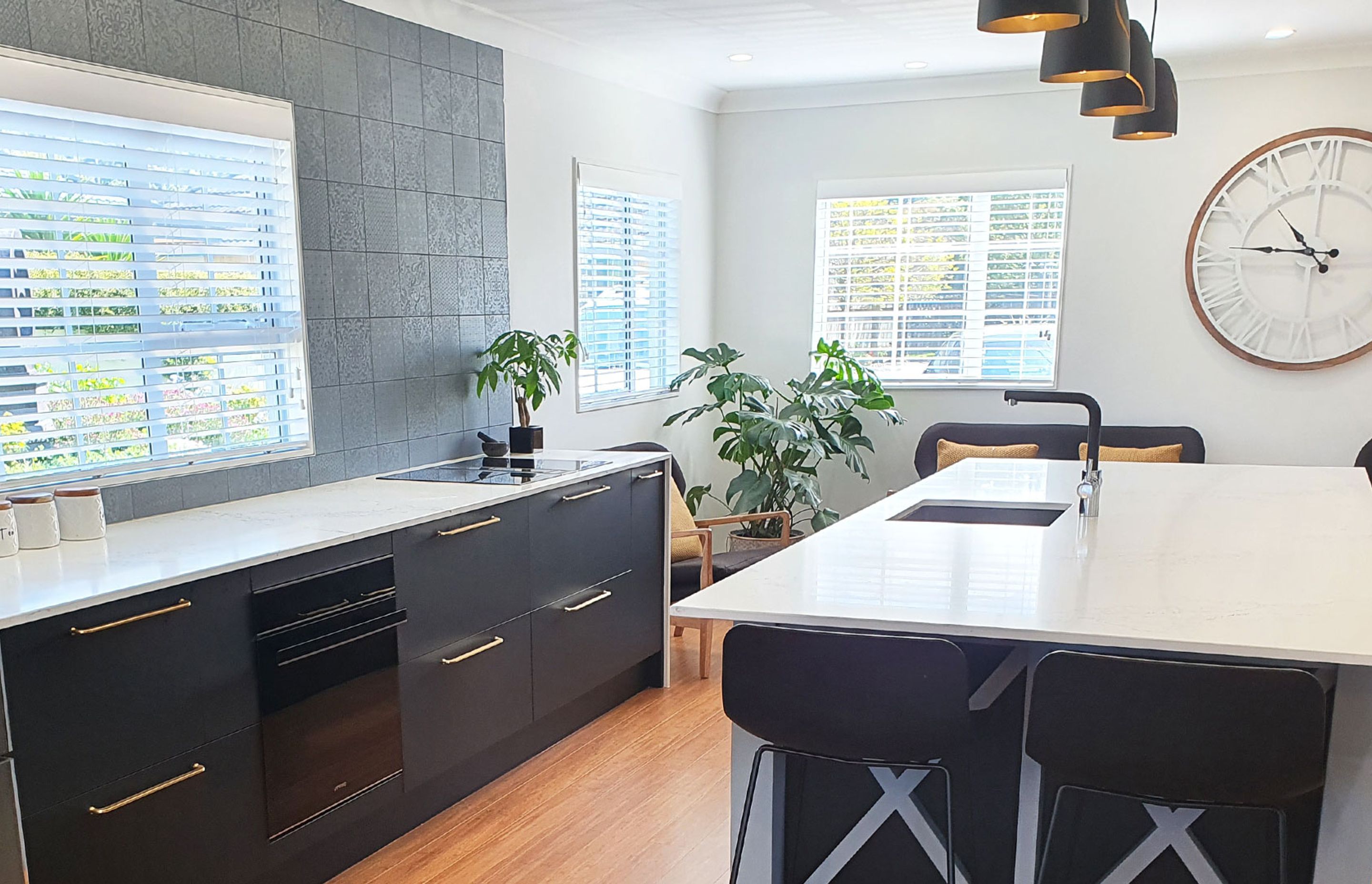 Gorgeous New Kitchen & Dining Renovation!