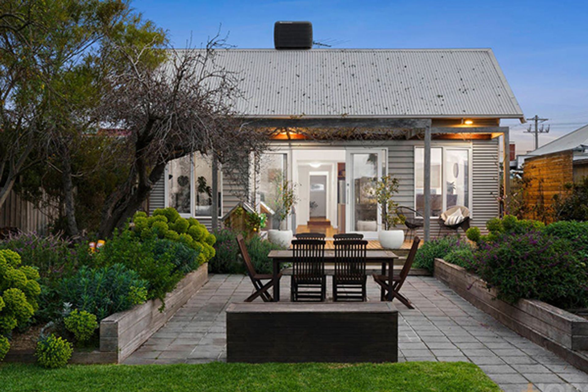 ^^ Geelong West Residence 1