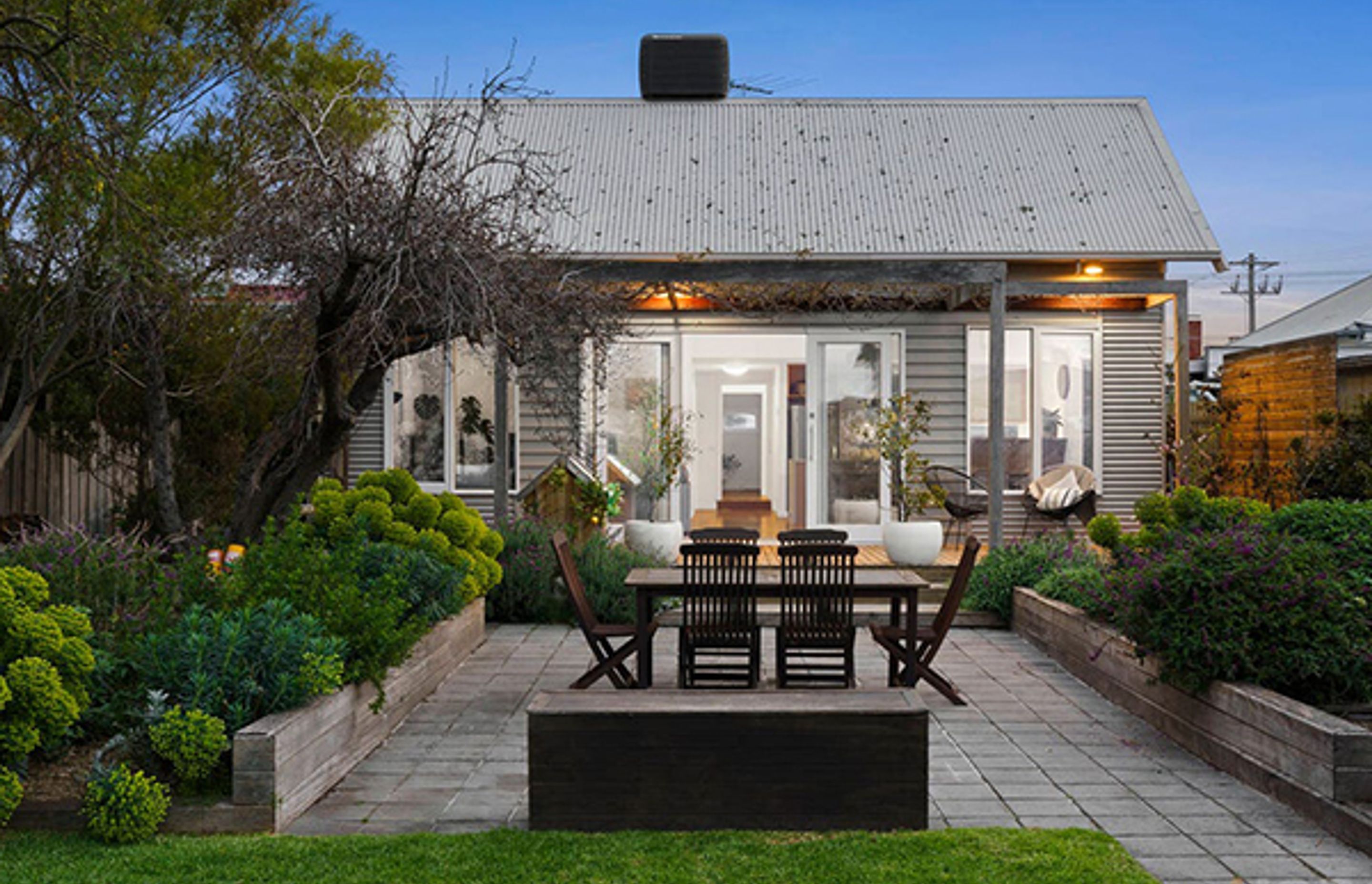 ^^ Geelong West Residence 1