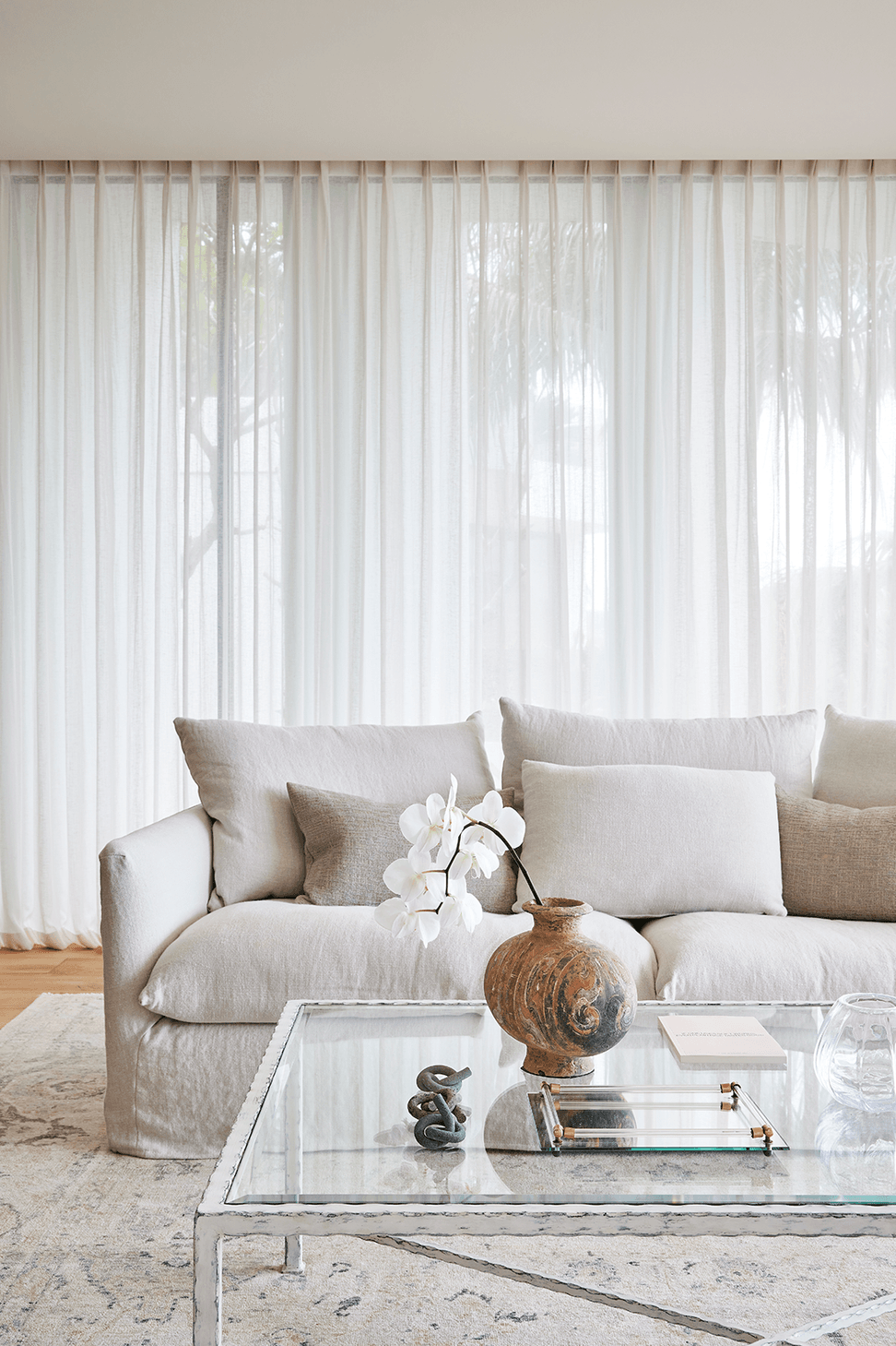pvJulianneHenryInteriors-Manly-0002.png