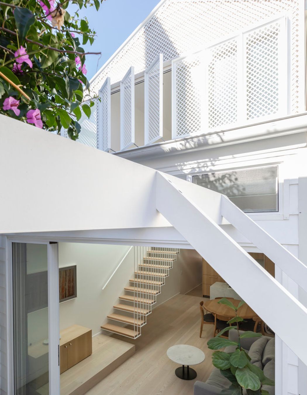 BIRCHGROVE HOUSE