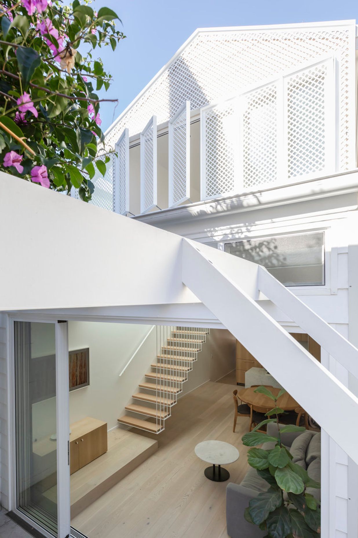 BIRCHGROVE HOUSE