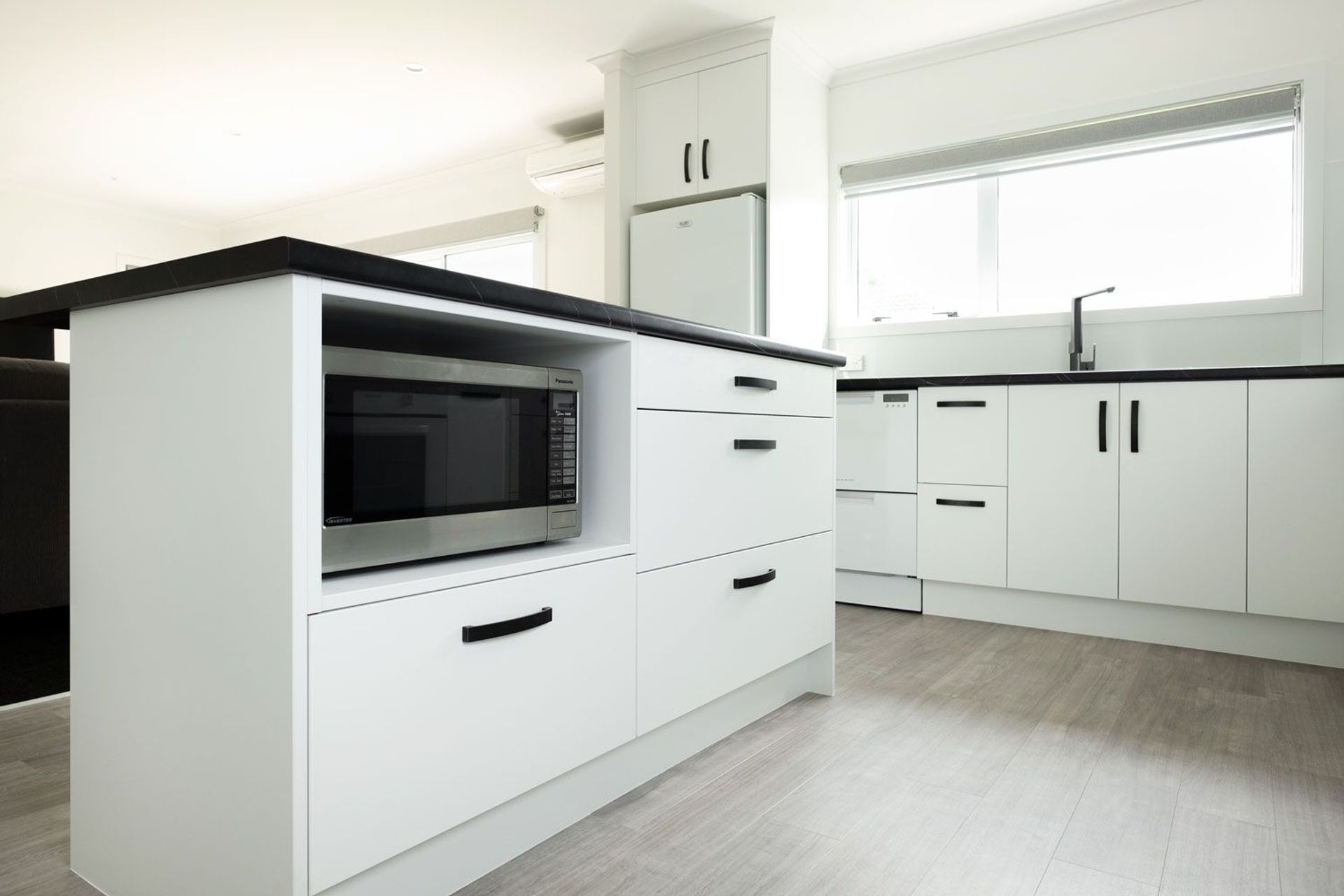 Black and White Interiors Transform 1980s Home