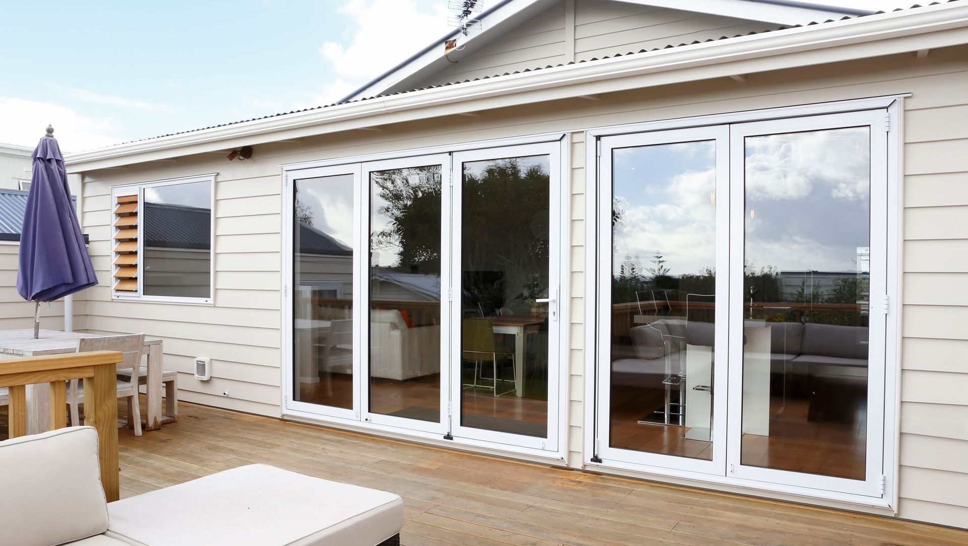 Willcott Street banner