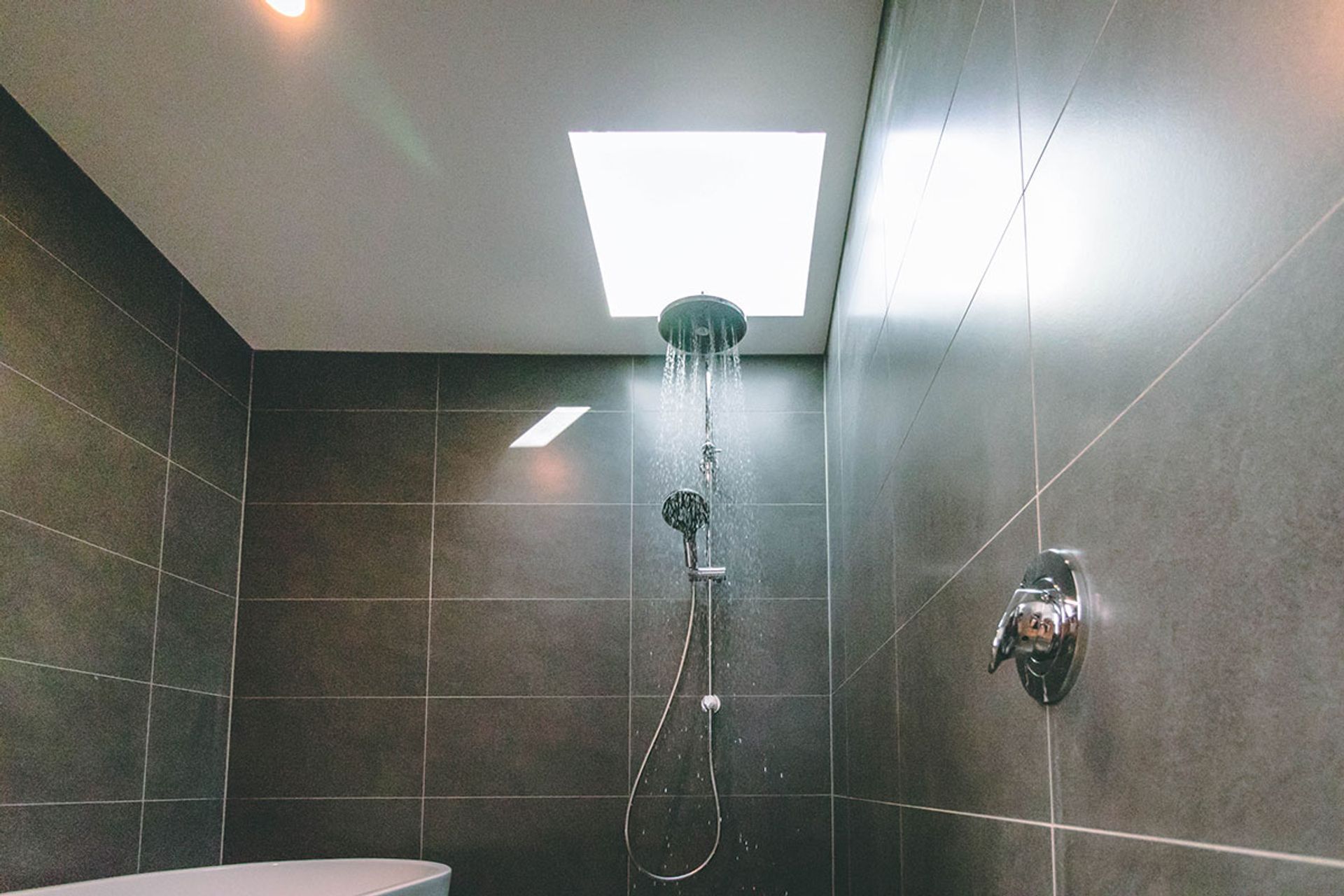 Hautana Square, Woburn