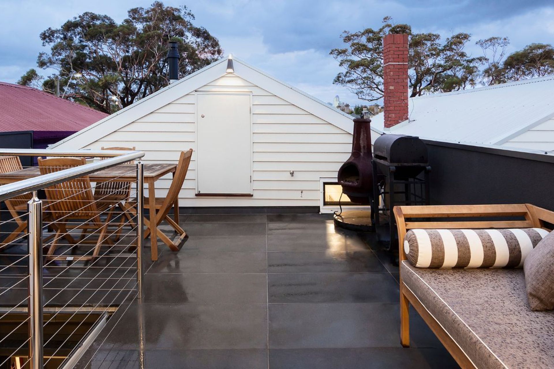 Albert Park, Danks St