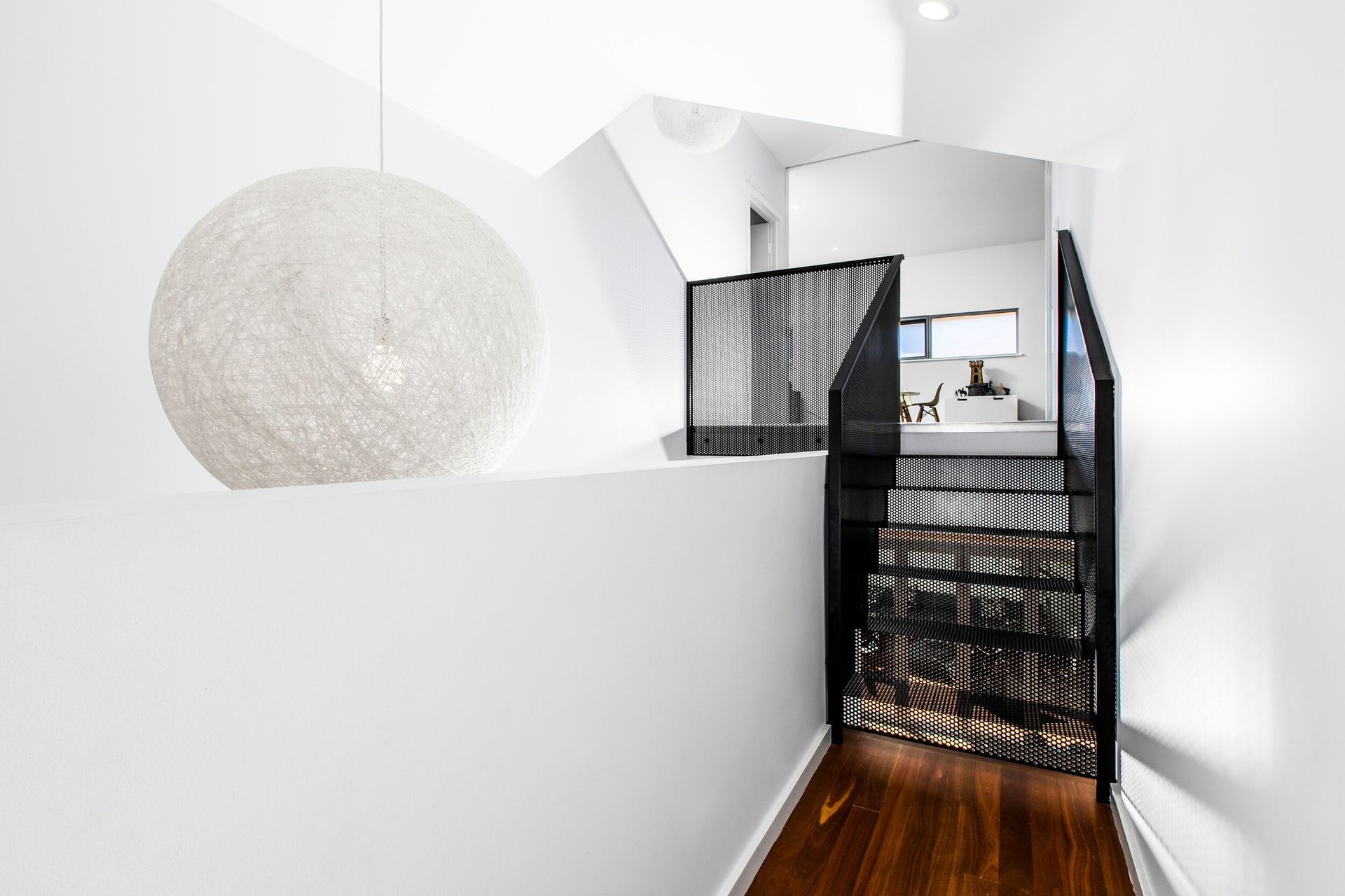 Photography : Ross Wallace