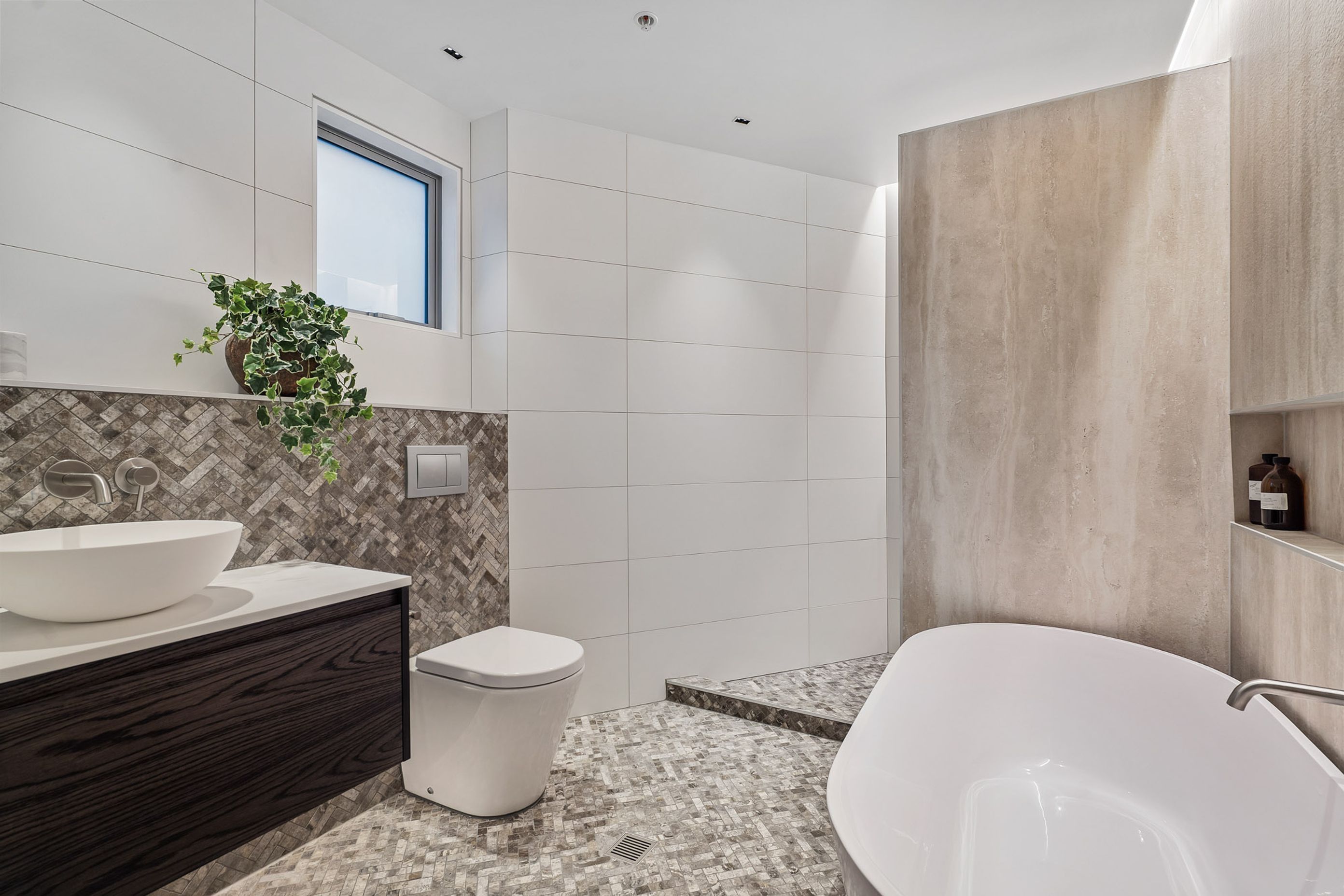 Tamaki Drive Apartment