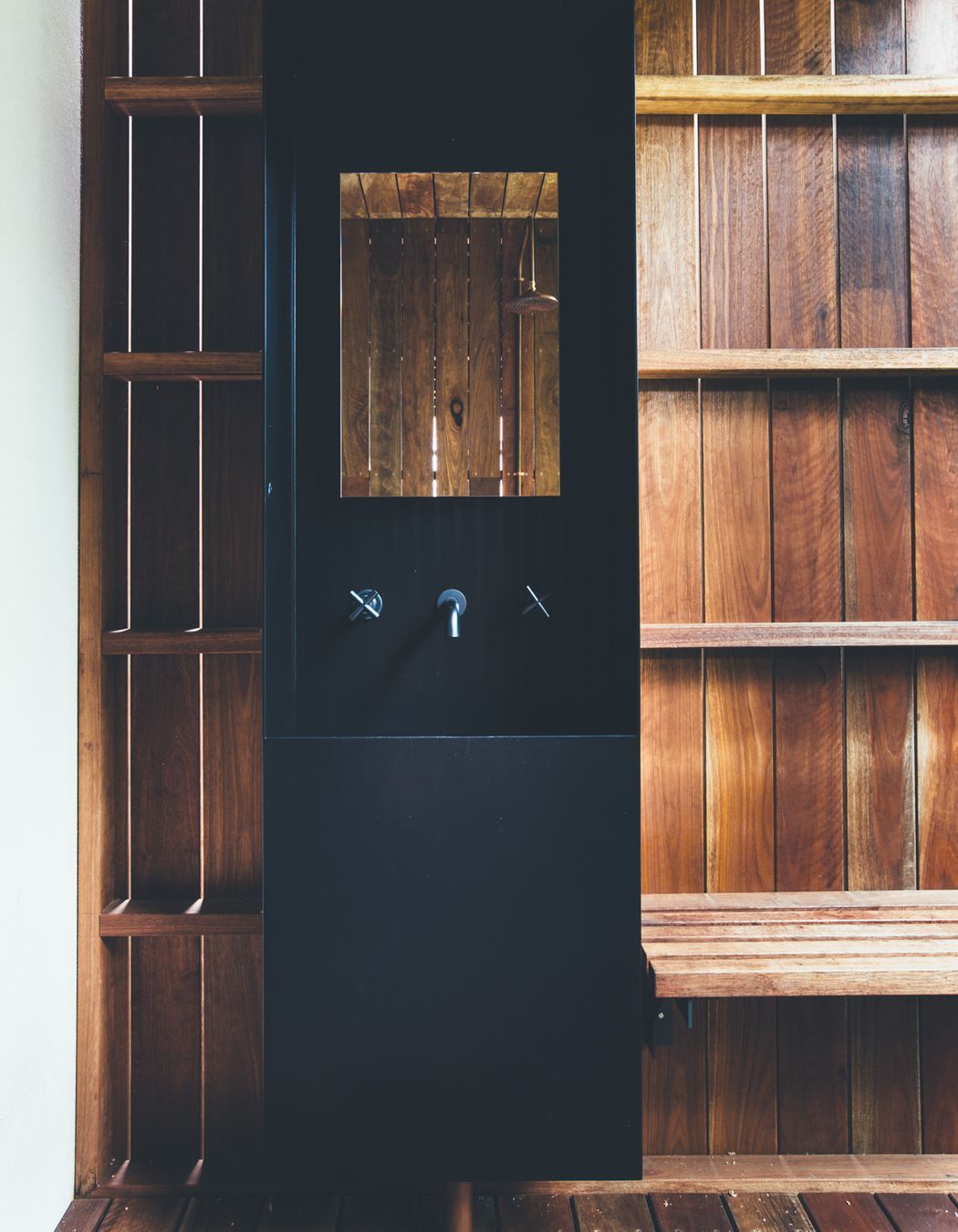 Sunday House Little Cove