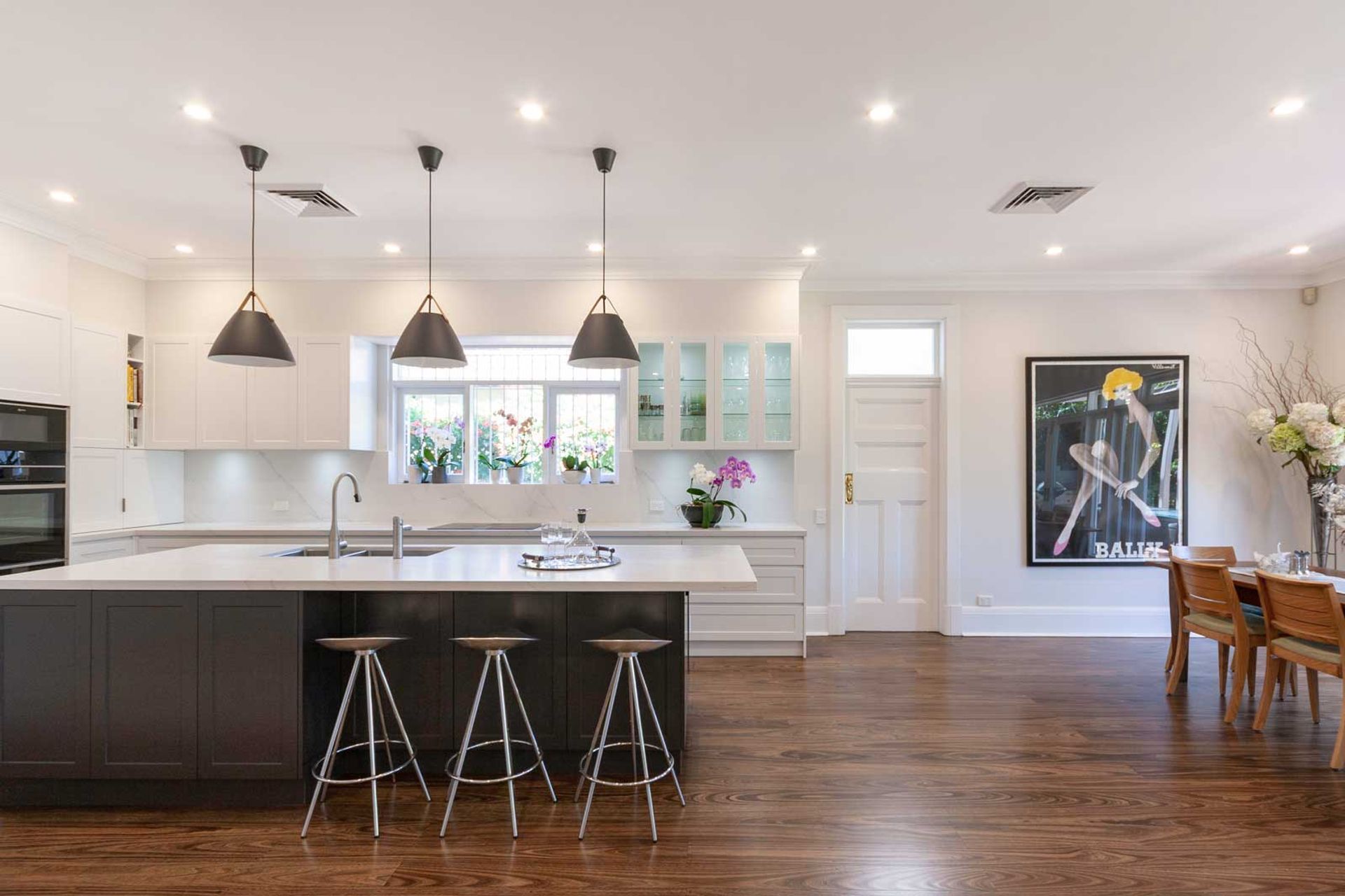sydney-kitchen-design-dulux-classic-shaker-kitchen-cabinets-neff-bora-4.jpg