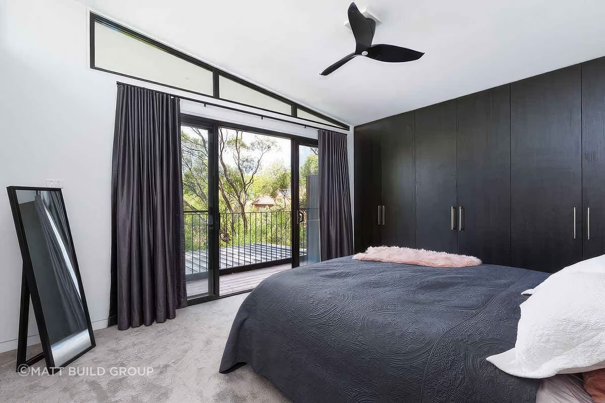 up11-Master-bedroom-fix-standard-scale-200x.jpg
