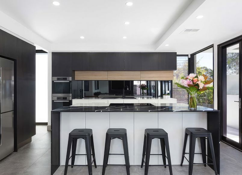 Contemporary Flare – Yowie Bay