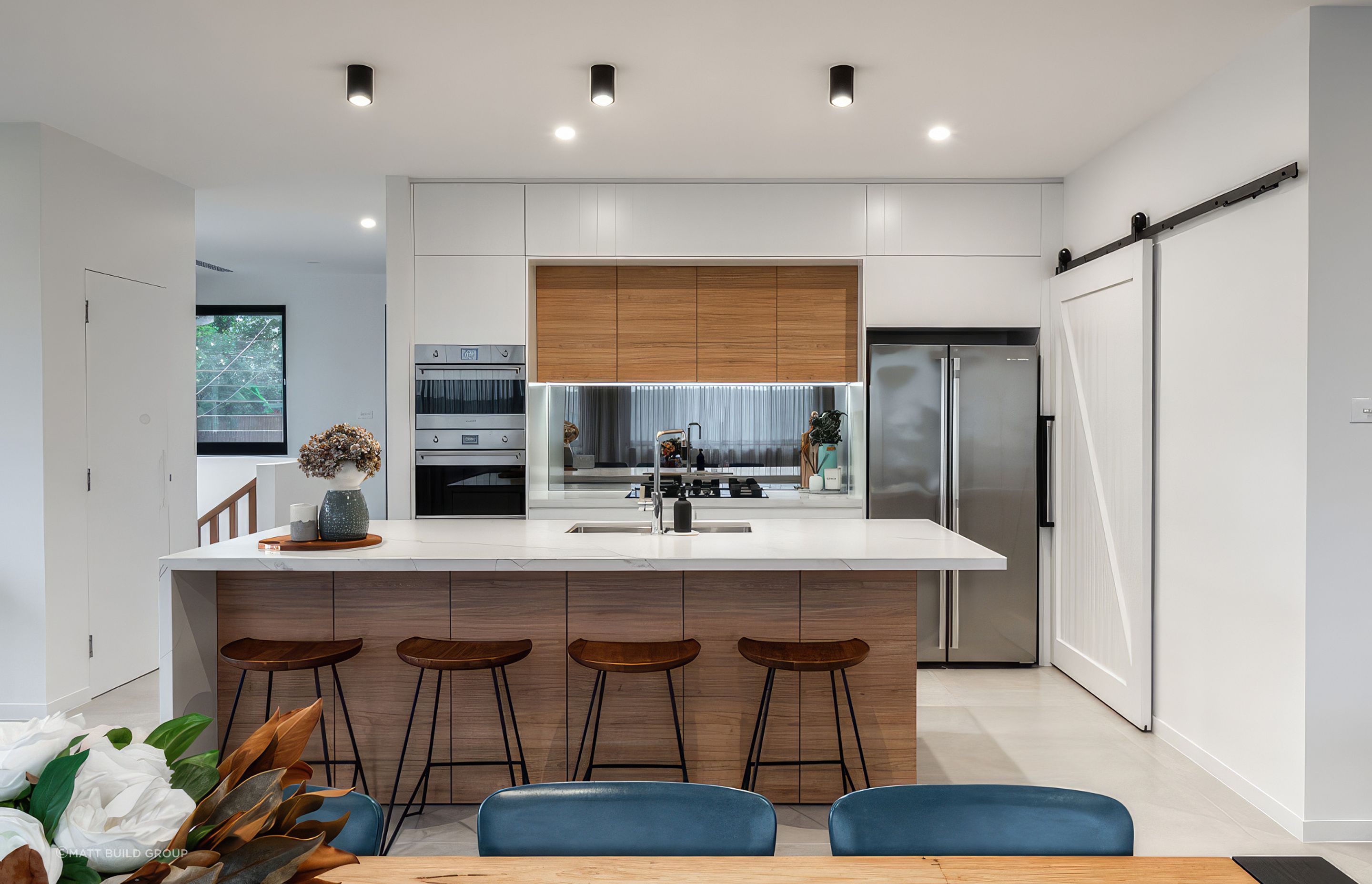 up21YarraburraMainSliderImage131000x667-fix-standard-scale-200x.jpg