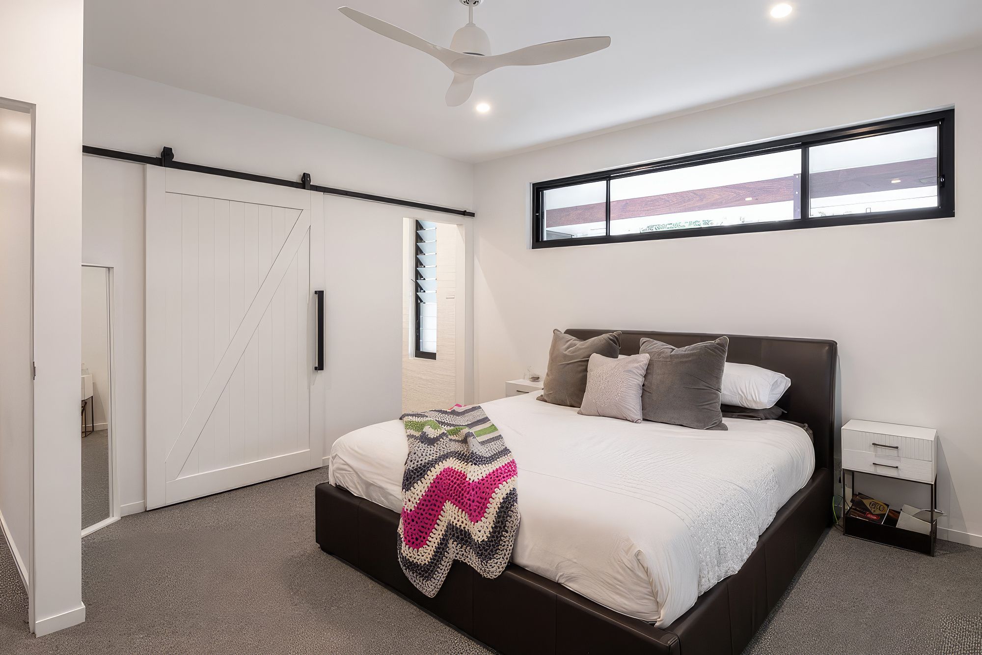 up21YarraburraMainSliderImage151000x667-fix-standard-scale-200x.jpg
