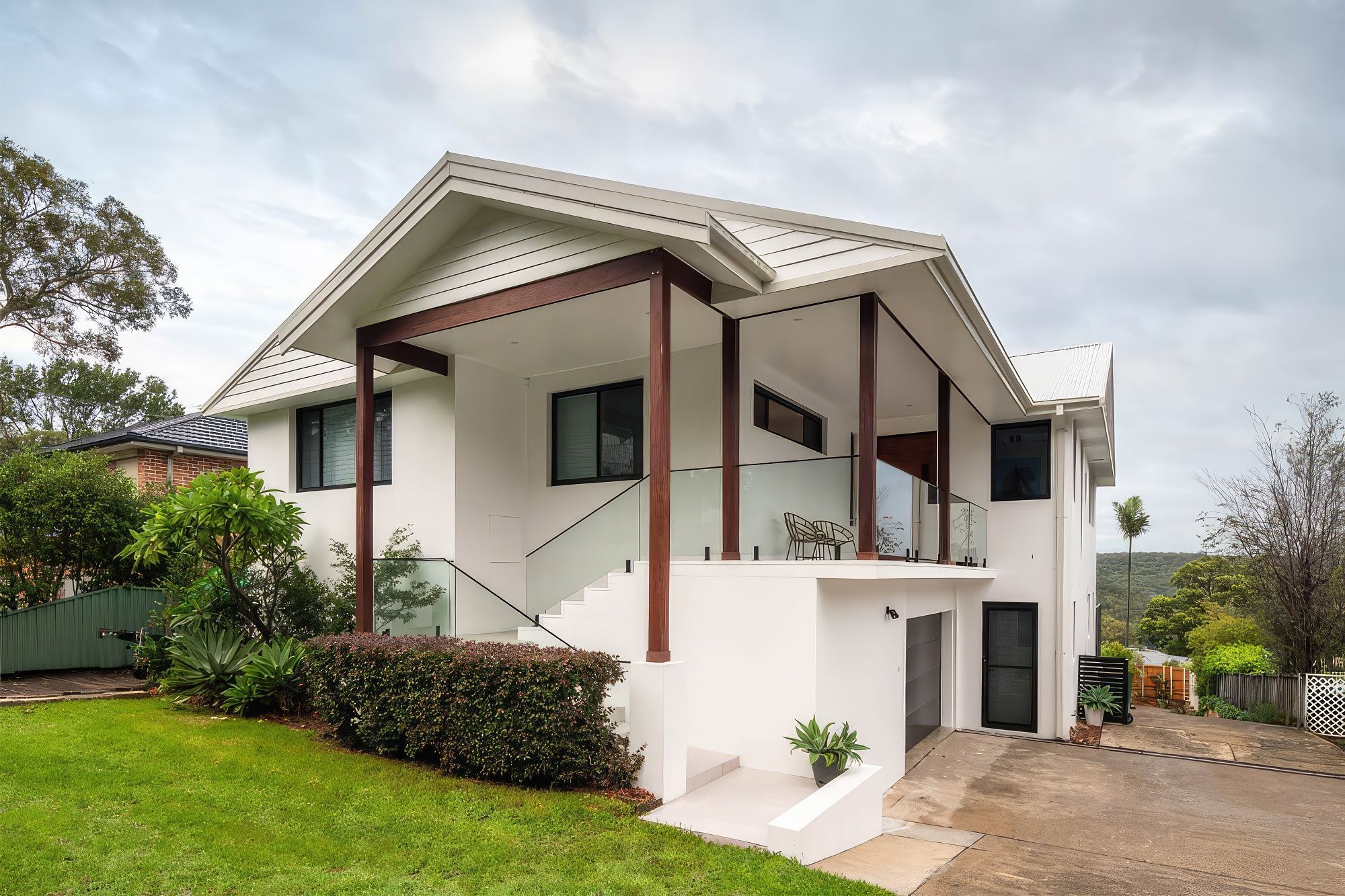 up21YarraburraMainSliderImage31000x667-fix-standard-scale-200x-v2.jpg