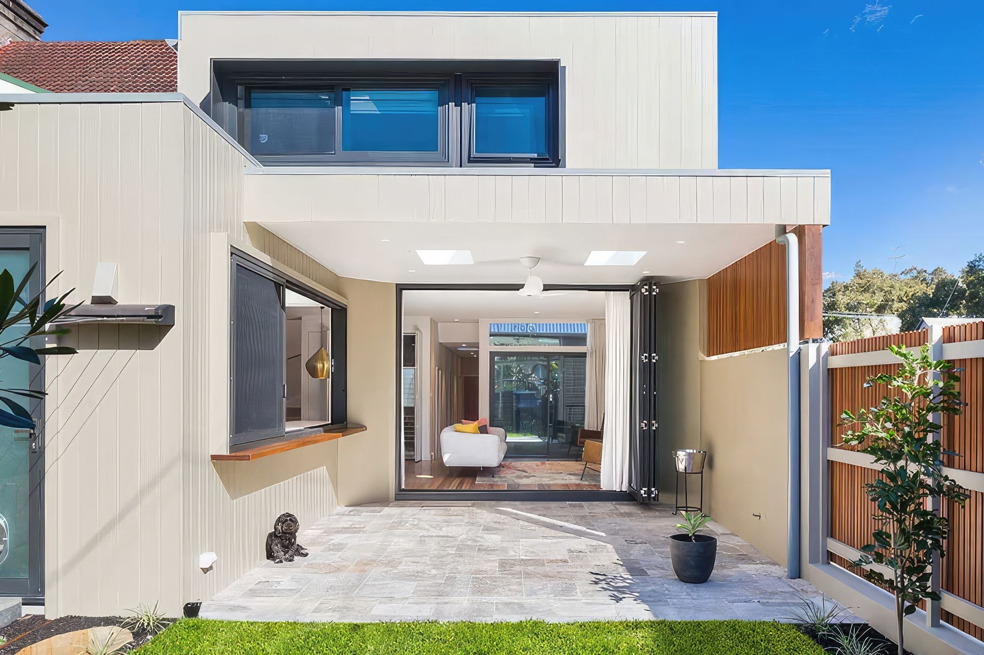 up52-Reynolds-St-Balmain-Image-08-1000x600-fix-standard-scale-200x-v2.jpg