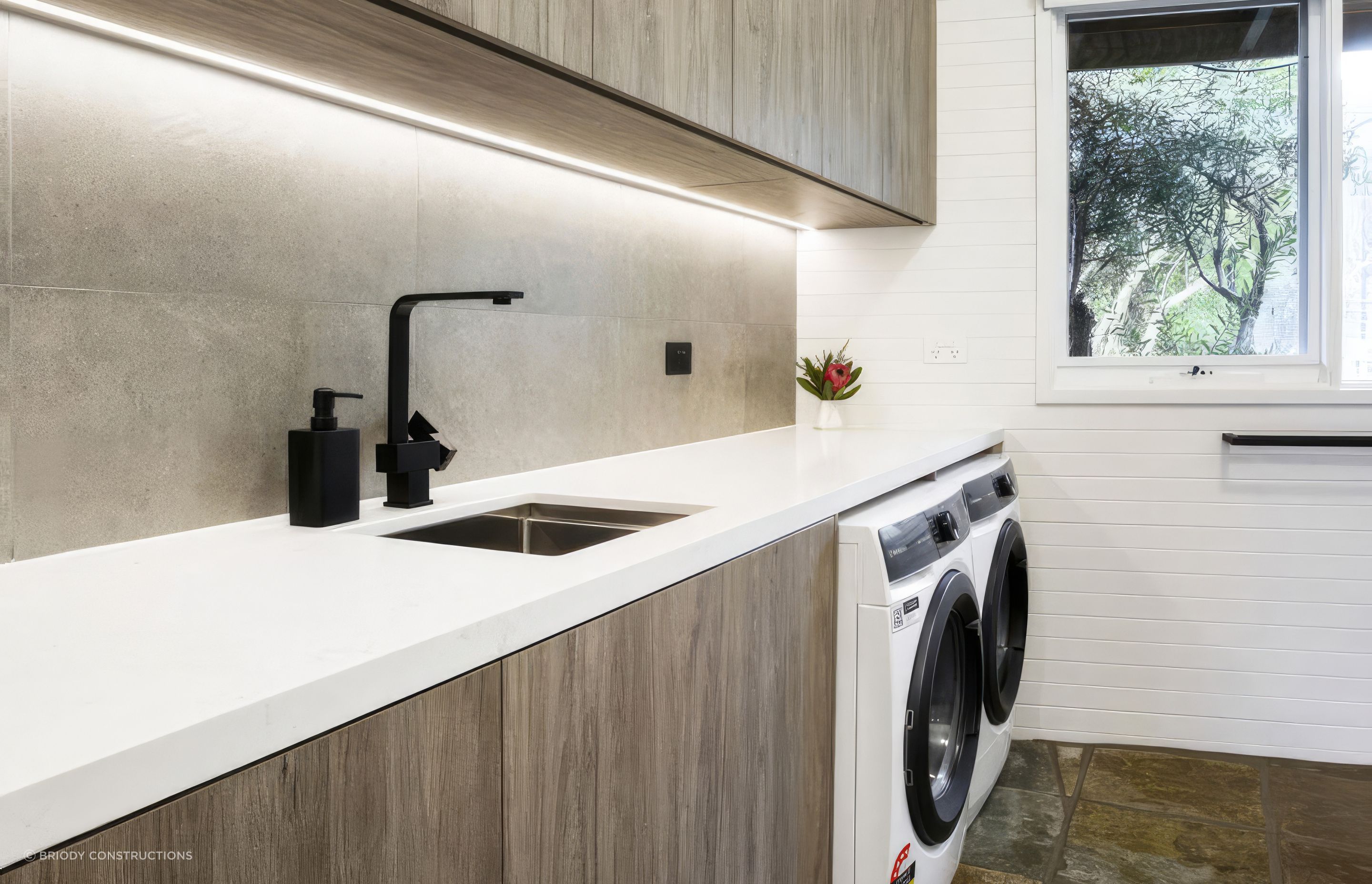 upBellbrae-laundry-2-900x700-fix-standard-scale-400x.jpg