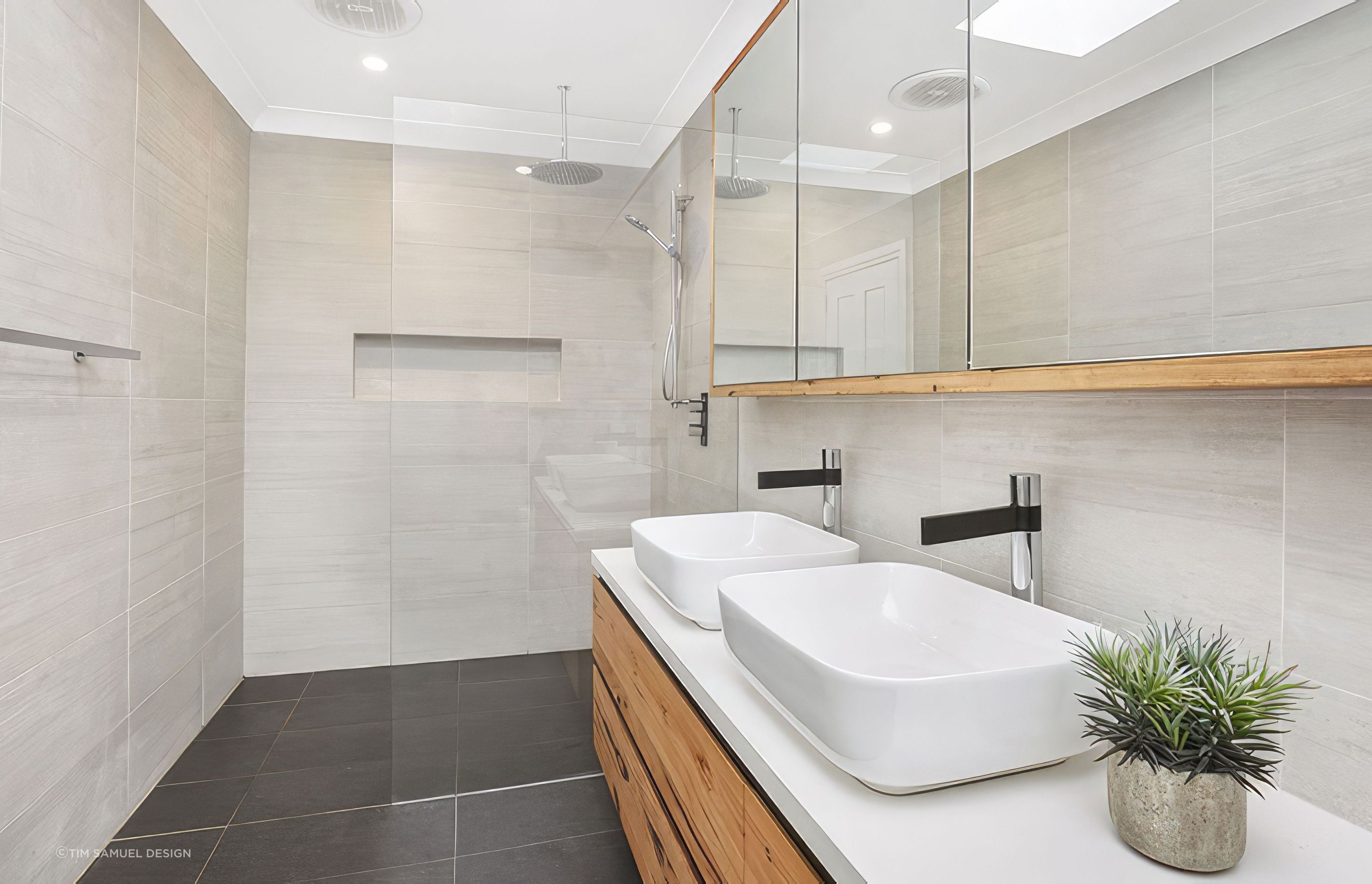 upCullen-St-Lane-Coveinterior800x48001-fix-standard-scale-400x.jpg