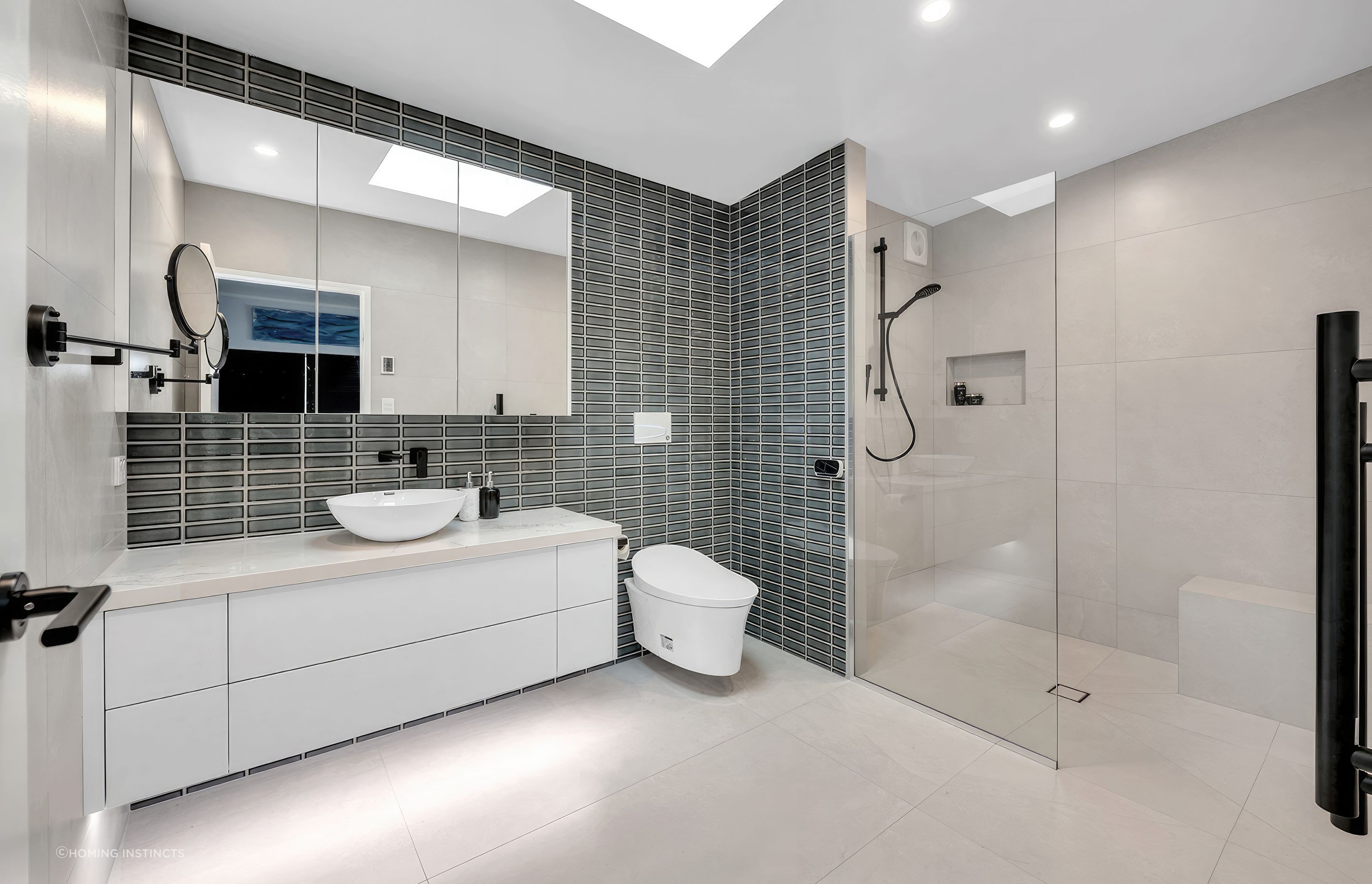 upGallery-Bathroom-Renovation-Beachlands-2-fix-standard-scale-200x.jpg