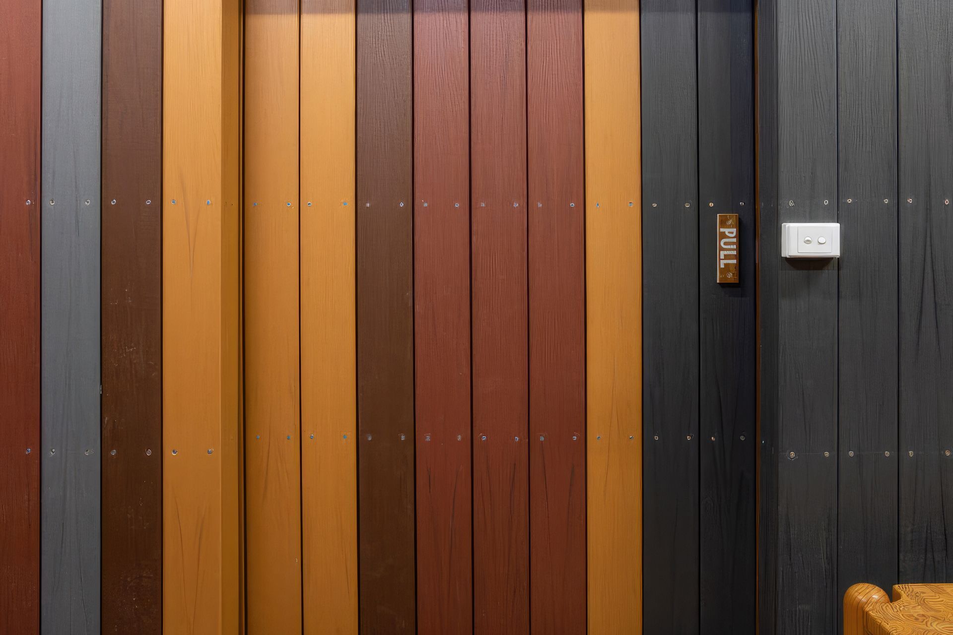 upJan-Juc-shed-door-1-900x700-fix-standard-scale-400x.jpg